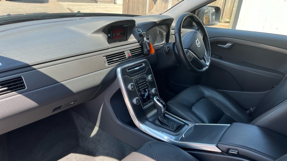 Volvo XC70 D5awd Se Lux Silver #9