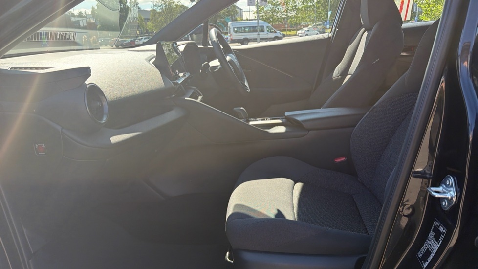 Toyota C-Hr Icon Black #5