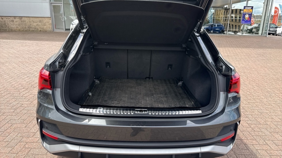 Audi Q3 S Line BG23CVS Grey #4