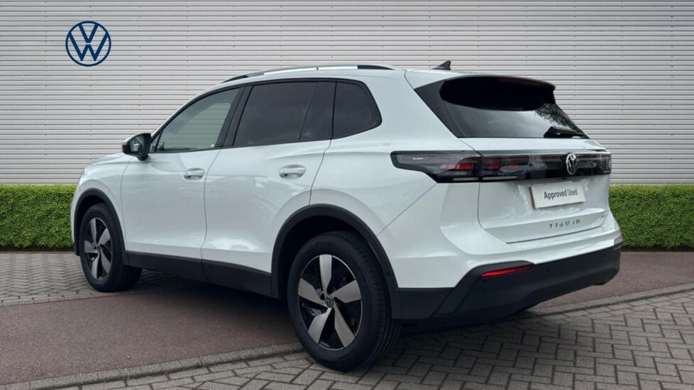 Volkswagen Tiguan Match White #3