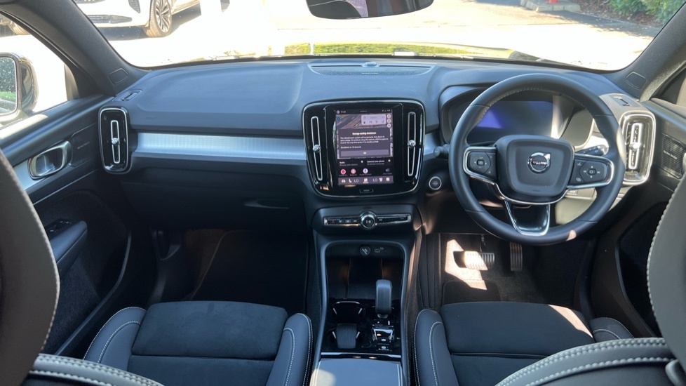 Volvo XC40 Plus Black Edition YK75DBR Black #5