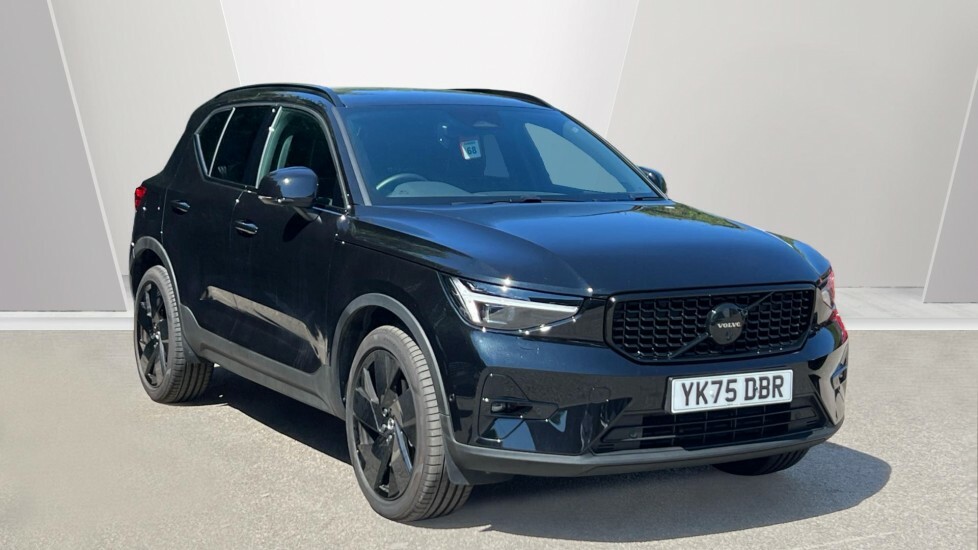 Volvo XC40 Plus Black Edition Black