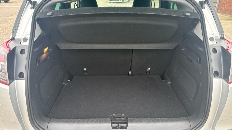 Vauxhall Crossland X Elite Silver #4