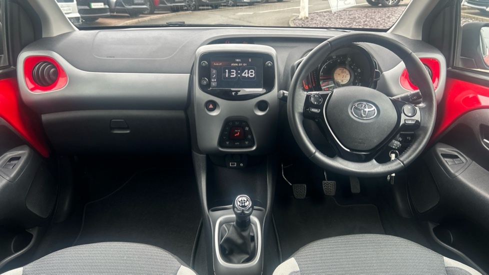 Toyota Aygo X X-trend Red #6