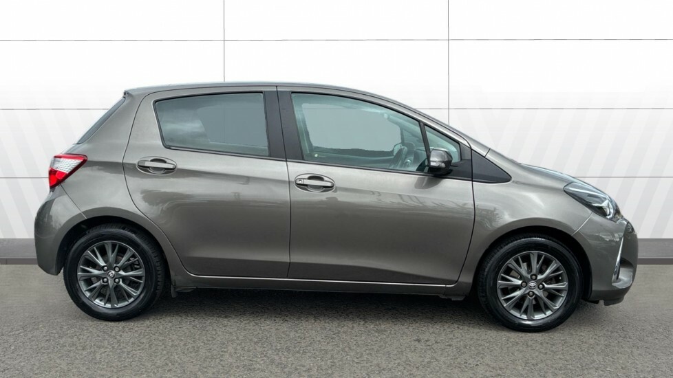 Toyota Yaris Icon Brown #5