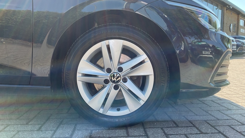 Volkswagen Golf Life MT70ZPV Grey #5