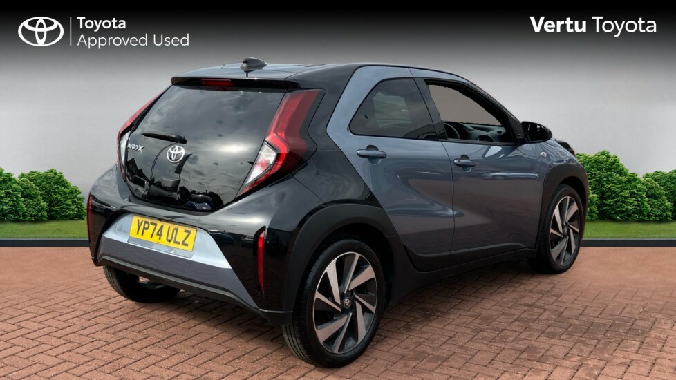 Toyota Aygo X Edge YP74ULZ Grey #2