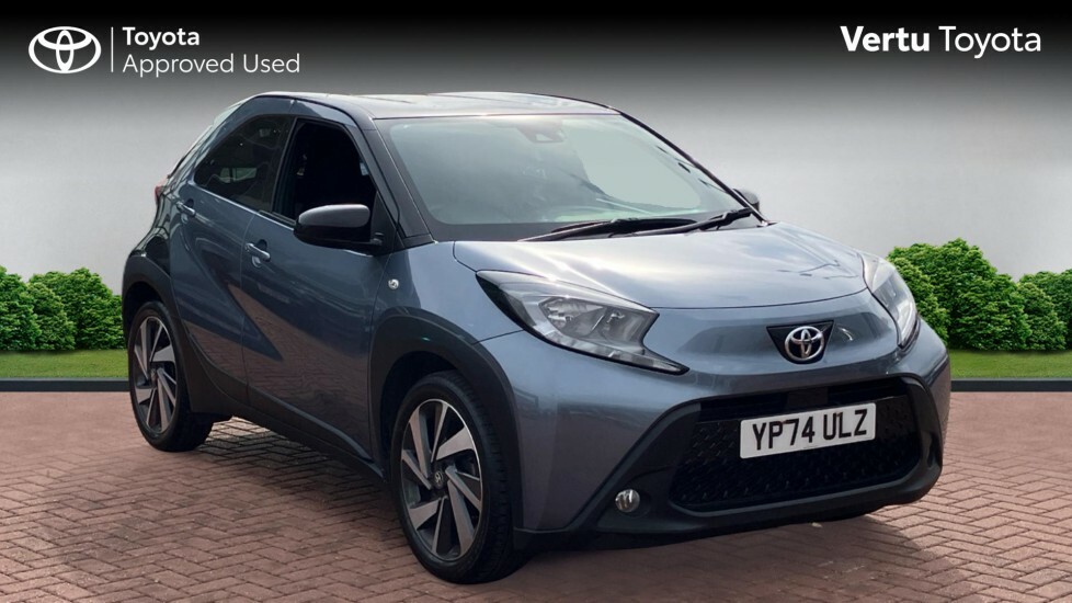 Toyota Aygo X Edge Grey