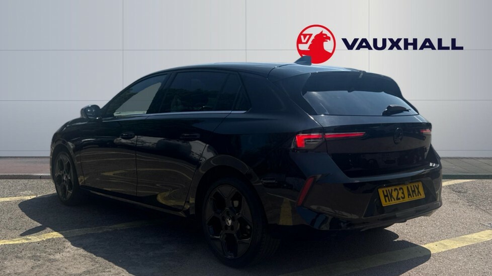 Vauxhall Astra Ultimate Black #2