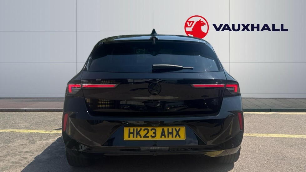 Vauxhall Astra Ultimate Black #6