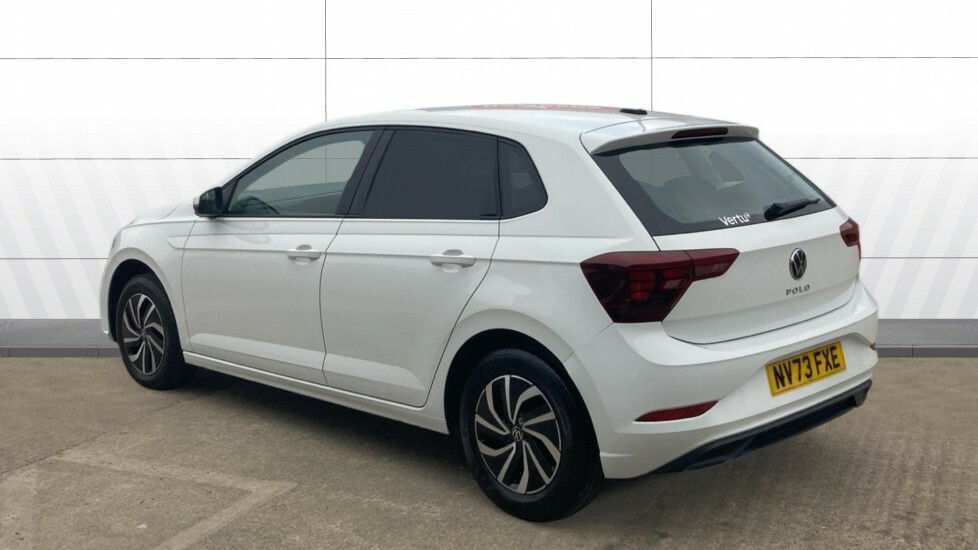 Volkswagen Polo Life White #2