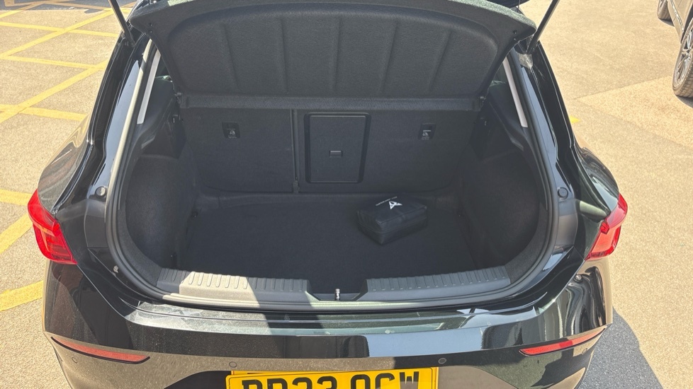 Cupra Leon V1 DP23OCW Black #4