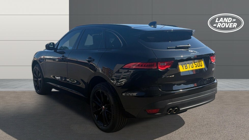 Jaguar F-Pace Chequered Flag YB70SUU Black #2