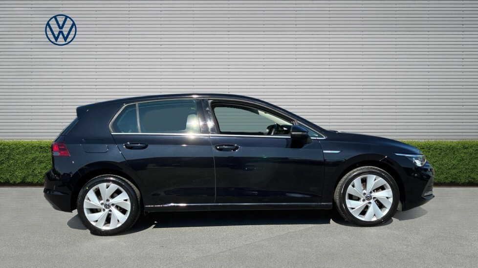 Volkswagen Golf Style Black #4