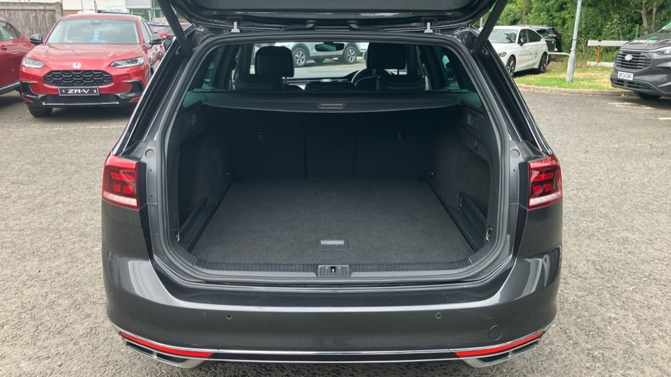 Volkswagen Passat R-line WP22SVW Grey #4