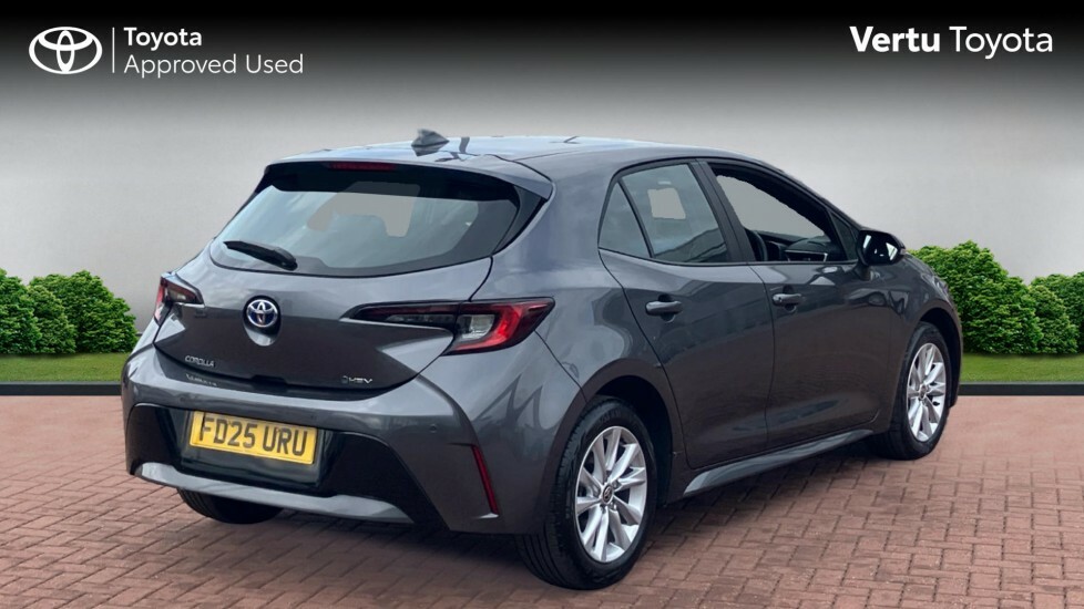 Toyota Corolla Icon Grey #2
