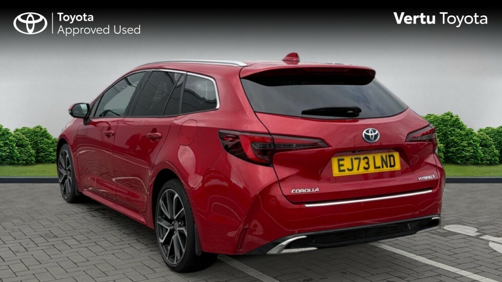 Toyota Corolla Excel #4
