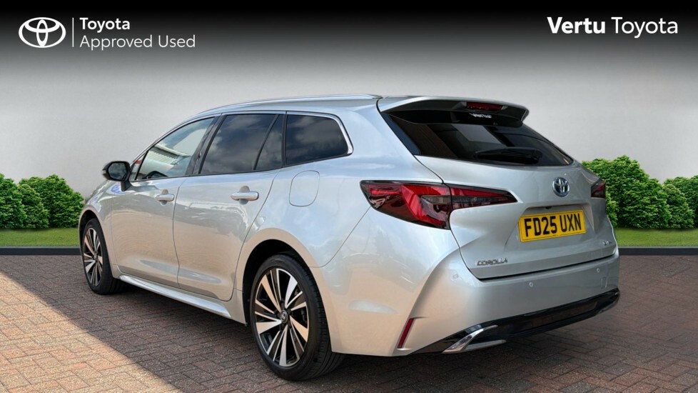 Toyota Corolla Design FD25UXN Silver #4