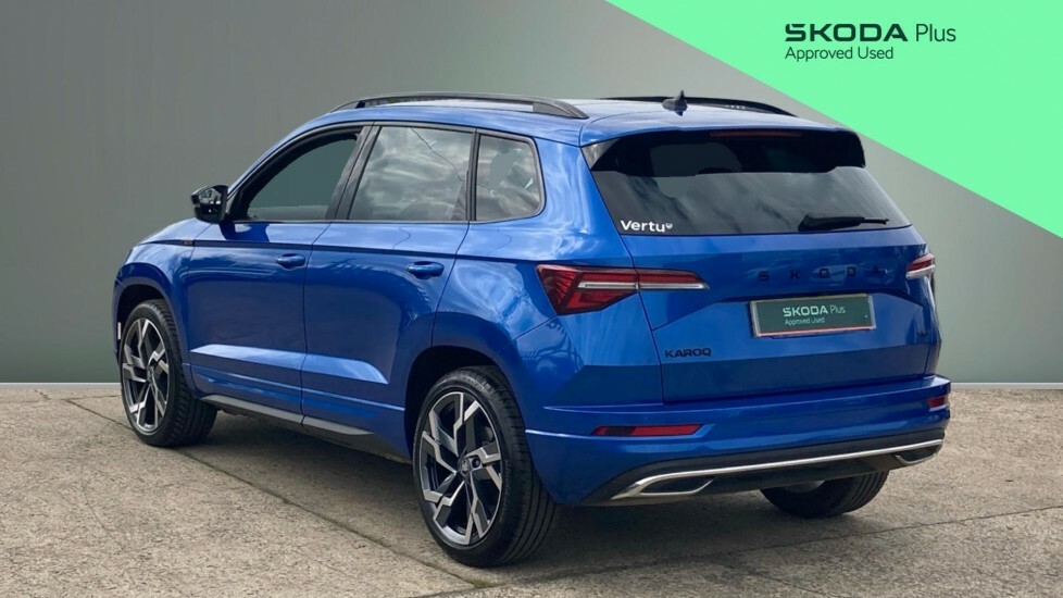 Skoda Karoq Sportline Edition Blue #3