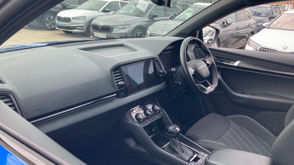 Skoda Karoq Sportline Edition Blue #2