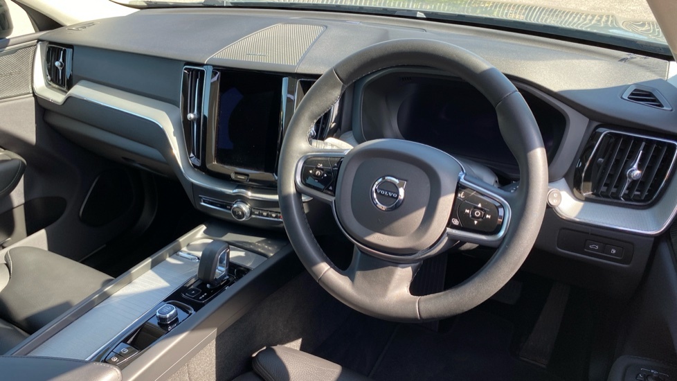 Volvo XC60 Plus Grey #4