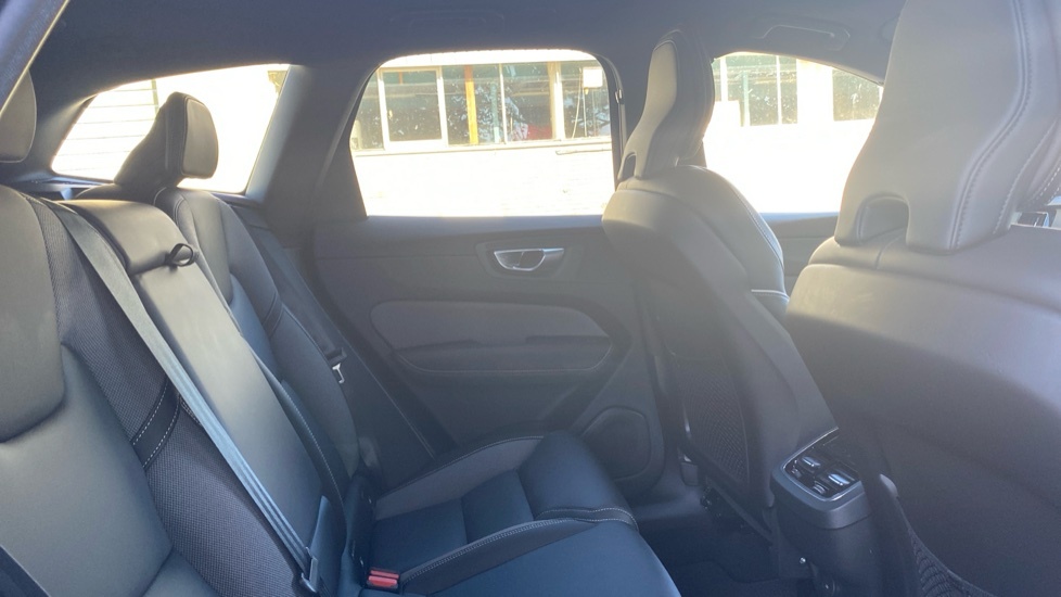Volvo XC60 Plus BD23YSB Grey #6