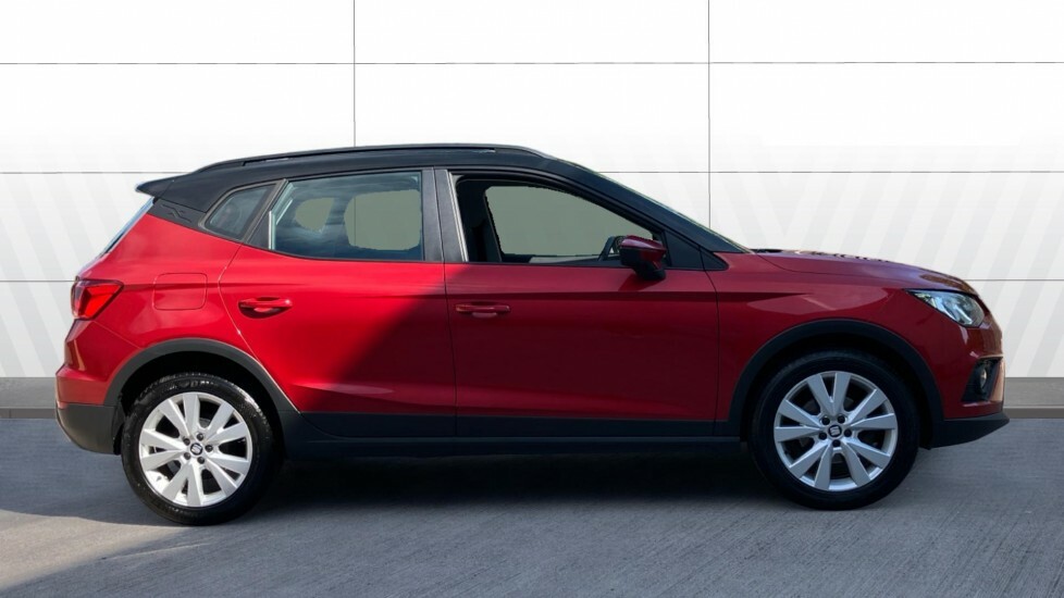 Seat Arona Se Technology YA69UCM Red #5