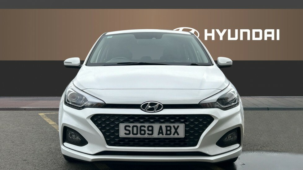 Hyundai I20 Se SO69ABX White #3
