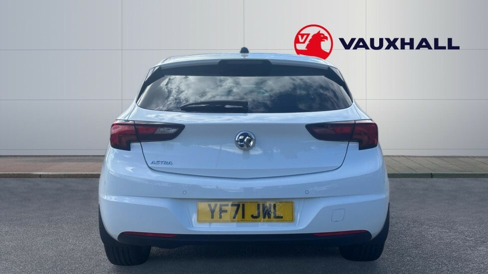 Vauxhall Astra Griffin Edition White #6