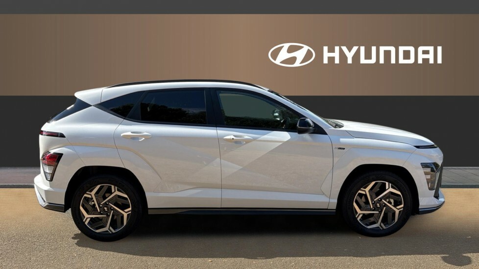Hyundai Kona N Line EF25HHO White #5