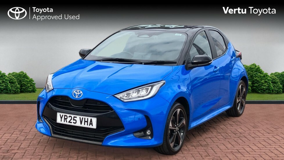 Toyota Yaris Premiere Edition YR25VHA Blue #3