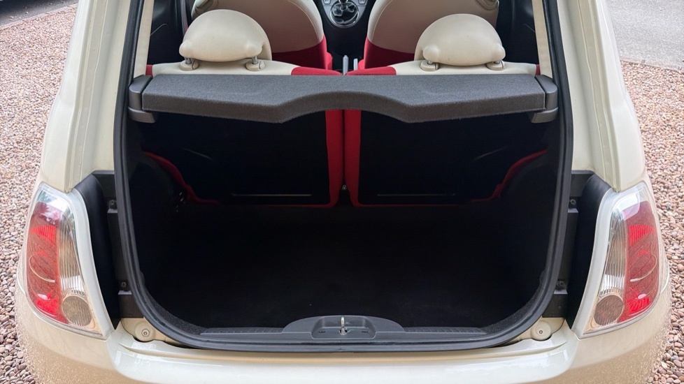 Fiat 500 Lounge White #4
