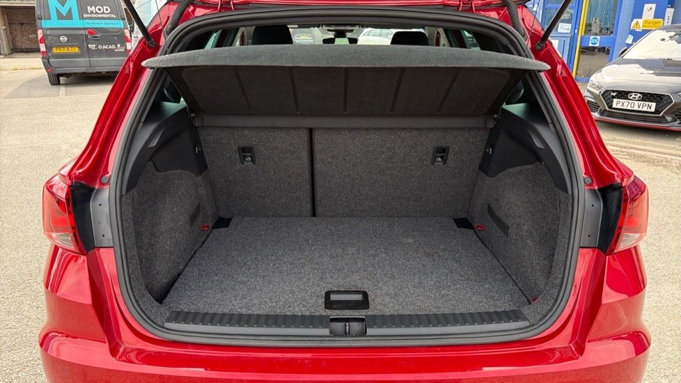 Seat Arona Fr Red #4