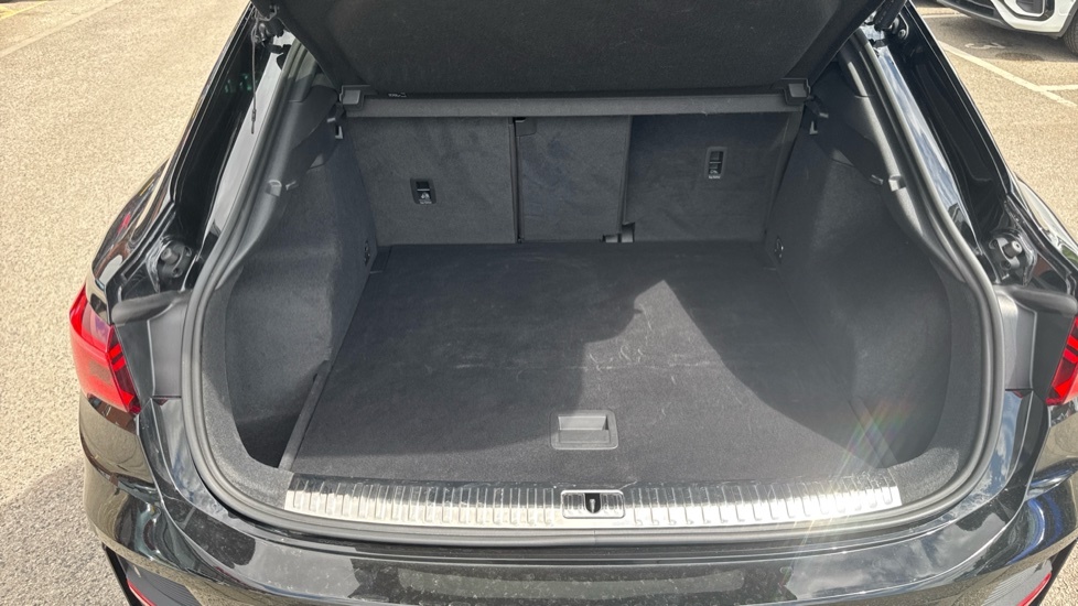 Audi Q3 Black Edition WN22ZHE Black #4