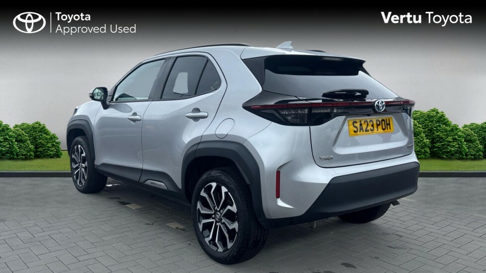 Toyota Yaris Cross Design Silver #4
