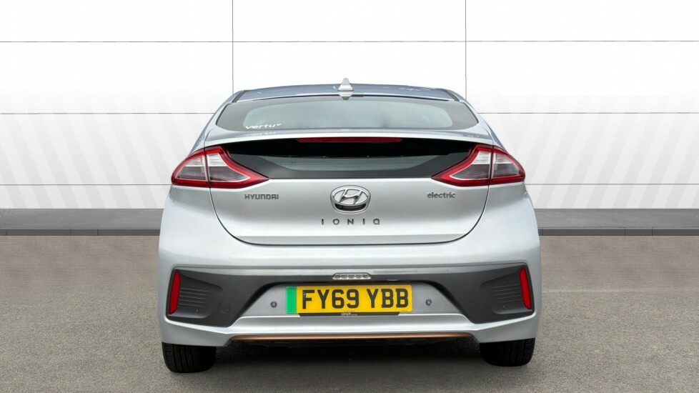 Hyundai Ioniq Premium Silver #6