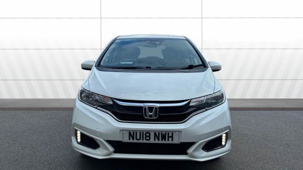 Honda Jazz Se White #3