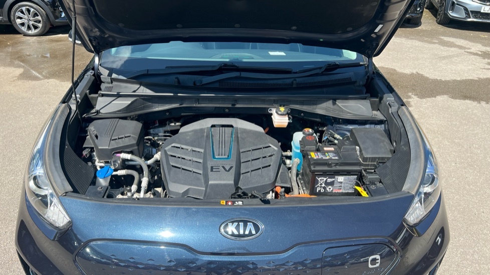 Kia e-Niro Kia Estate Sp 150Kw First Edition 64Kwh 5 Blue #8