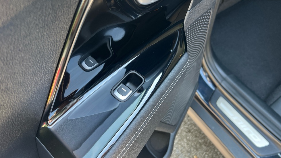 Kia e-Niro Kia Estate Sp 150Kw First Edition 64Kwh 5 Blue #25