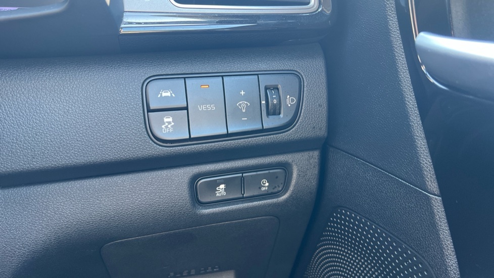 Kia e-Niro Kia Estate Sp 150Kw First Edition 64Kwh 5 Blue #35