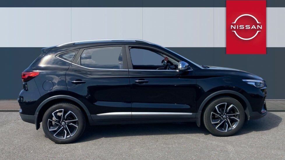 MG ZS Exclusive Black #5