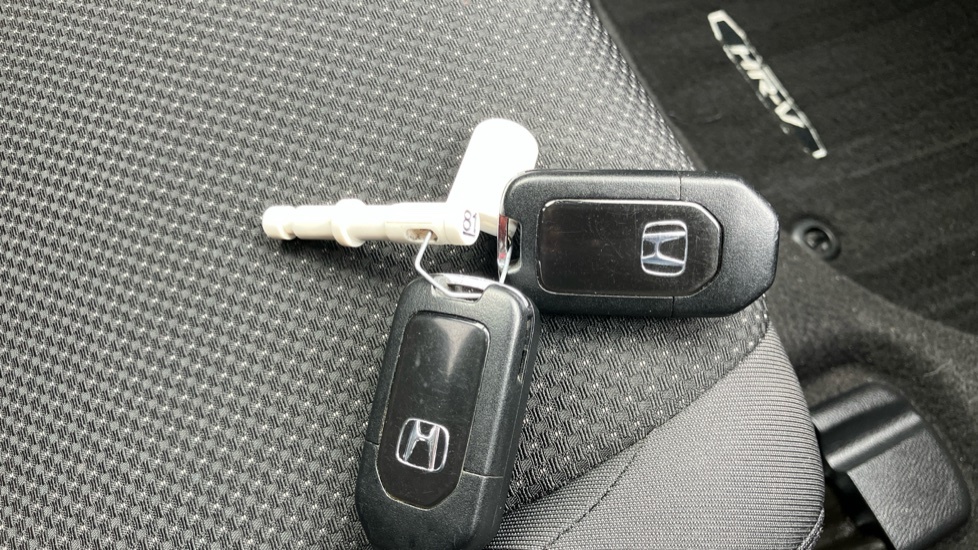 Honda Hr-V 1.5 I-vtec Se Ss 5-Door Silver #39