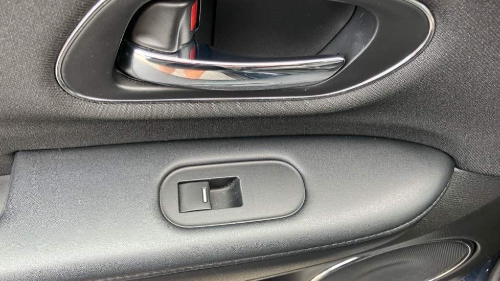 Honda Hr-V 1.5 I-vtec Se Ss 5-Door Silver #16