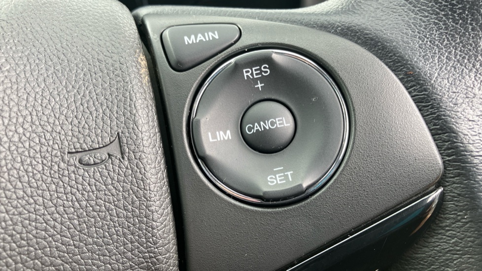 Honda Hr-V 1.5 I-vtec Se Ss 5-Door Silver #30