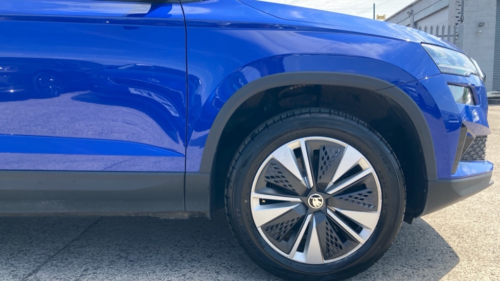 Skoda Karoq Se Drive NU72LNE Blue #5