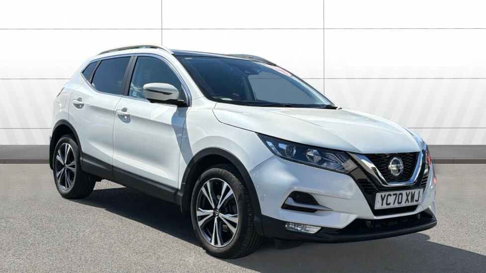 Nissan Qashqai N-connecta White