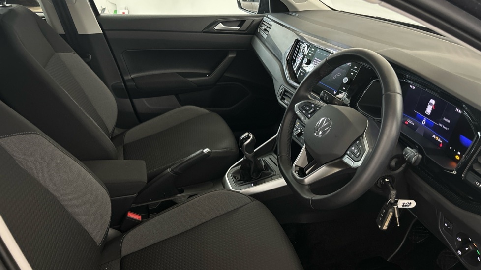 Volkswagen Polo Life Grey #6