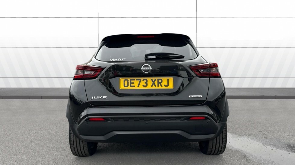 Nissan Juke Tekna Black #6