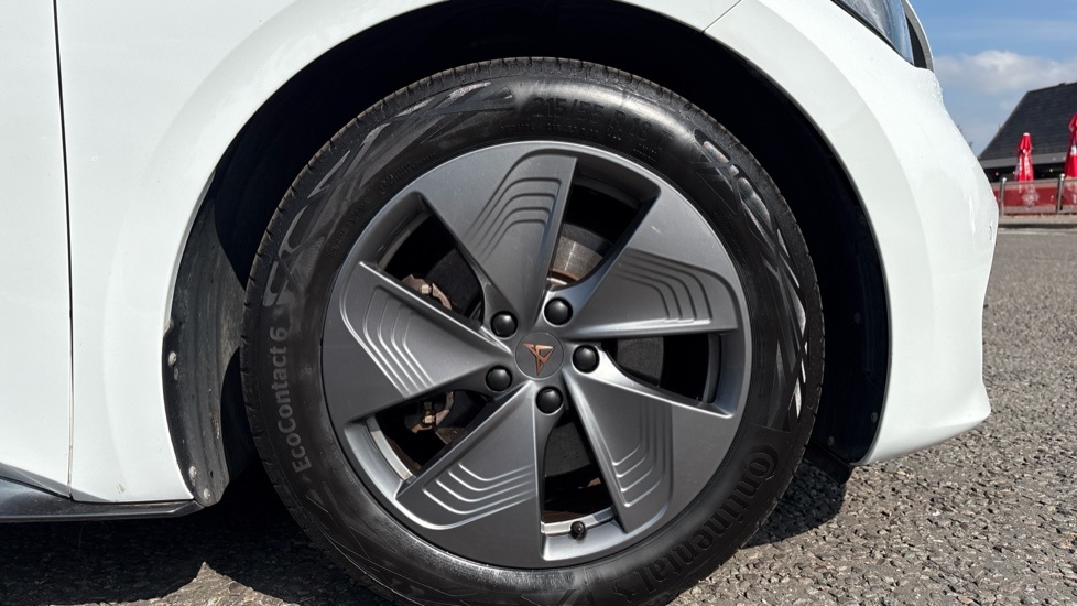 Cupra Born V1 White #5