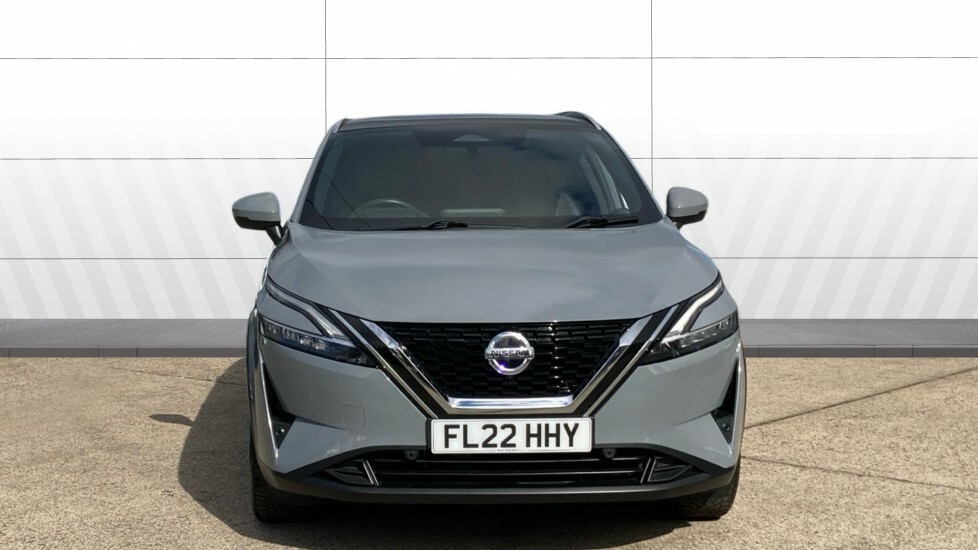 Nissan Qashqai Tekna Grey #3